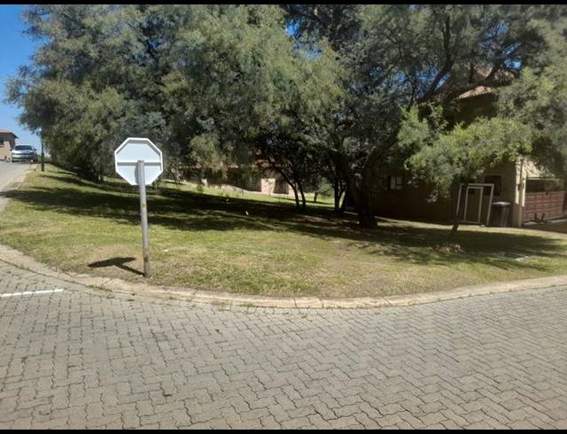 LAND FOR SALE IN RISIVILLE
